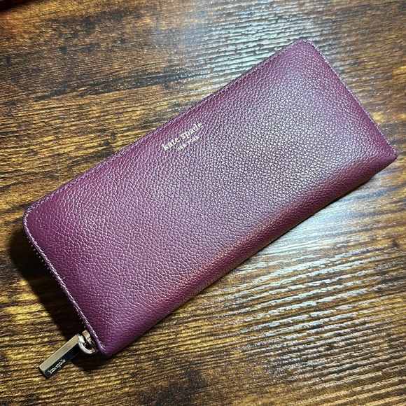 Kate Spade large continental wallet - Picture 2 of 7